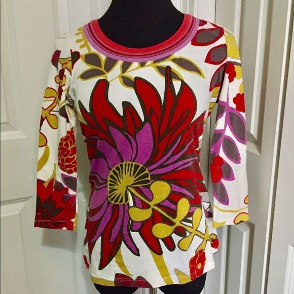 DiDi Tops - Beautiful colorful shirt by DiDi
